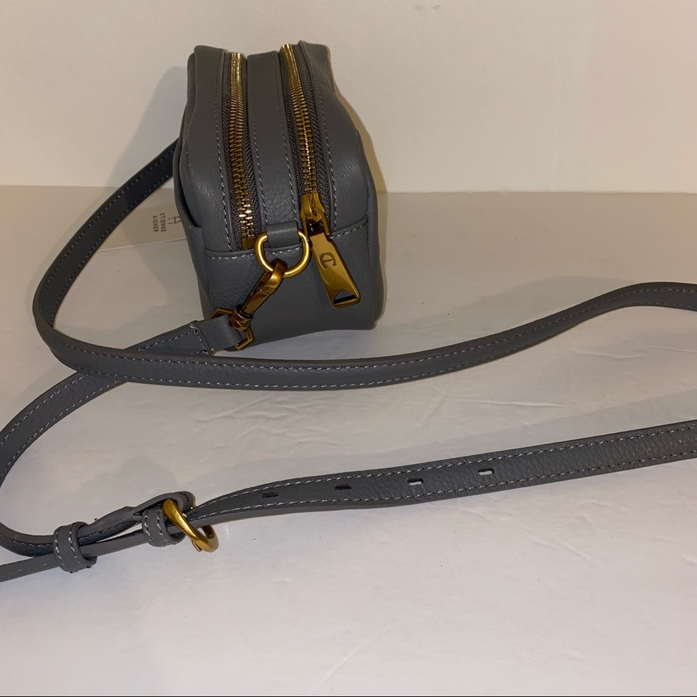 Etienne Aigner - Adeline Mini Ca Double Zip Crossbody Camera bag βslateβ gray π - Picture 7 of 15
